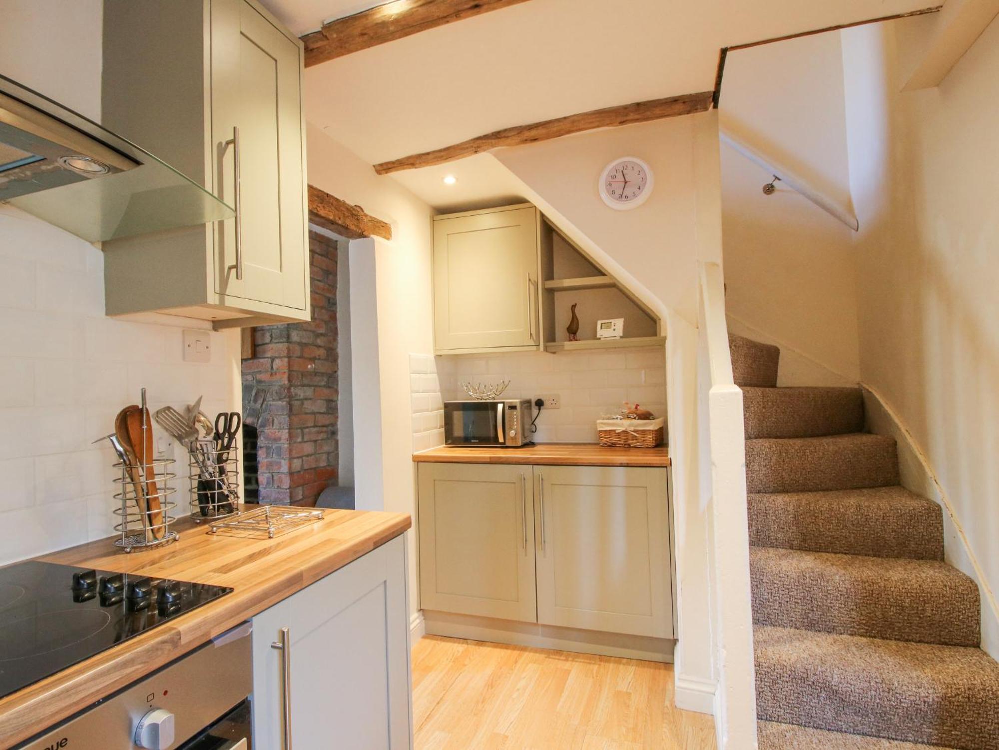 Pinner'S Cottage Knighton  Bagian luar foto