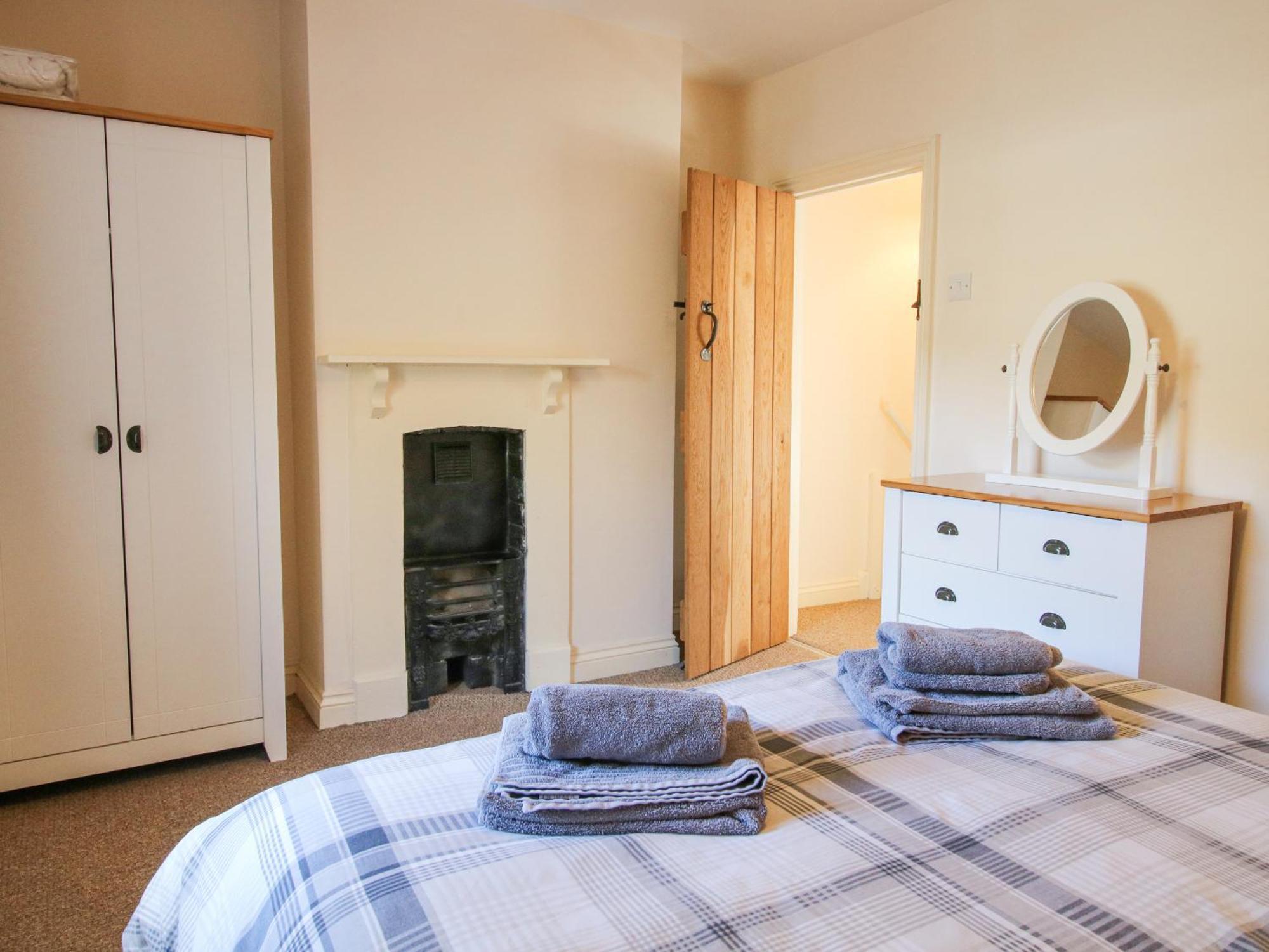 Pinner'S Cottage Knighton  Bagian luar foto